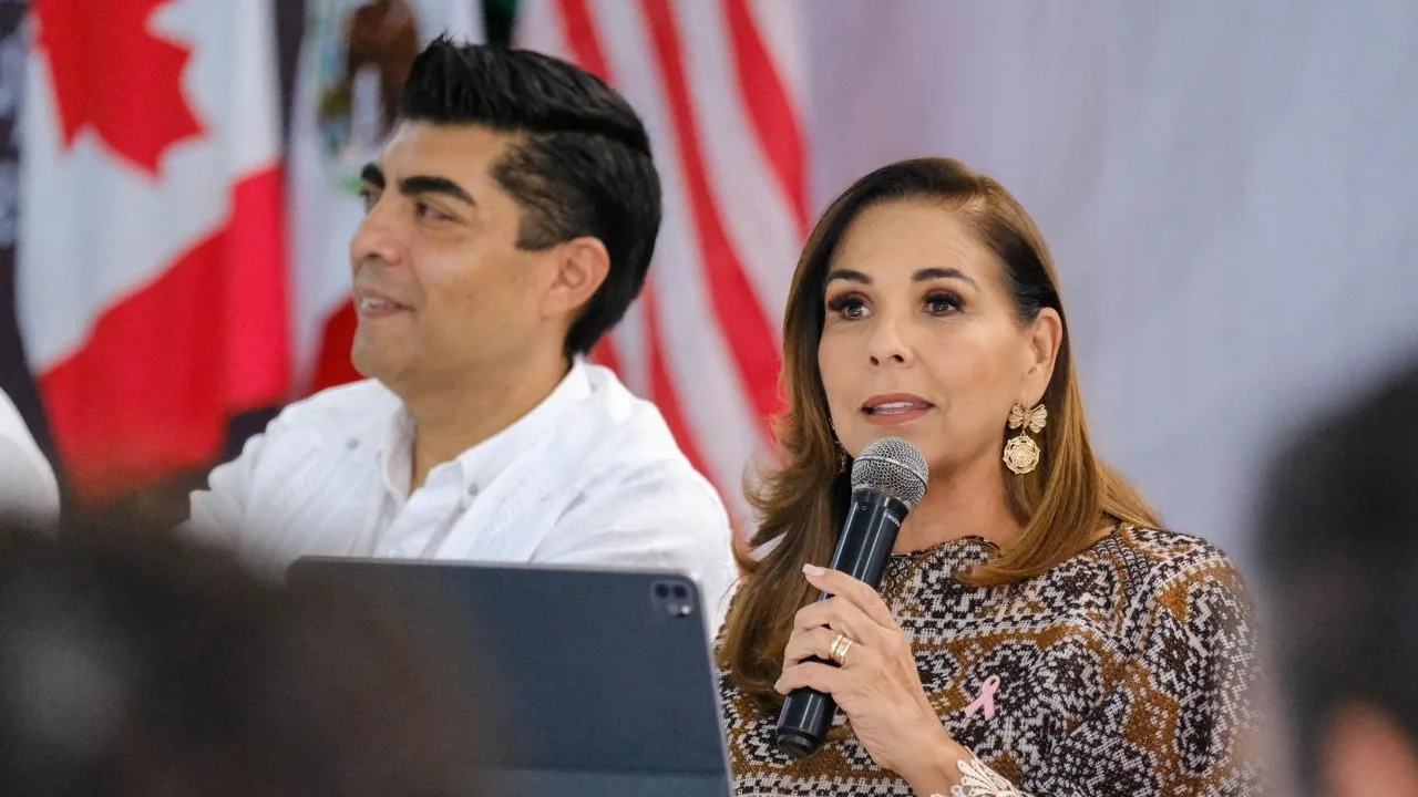 Mara Lezama encabeza el diálogo regional para consolidar la voz de Quintana Roo en la revisión del T-MEC Mara Lezama encabeza el diálogo regional para consolidar la voz de Quintana Roo en la revisión del T-MEC