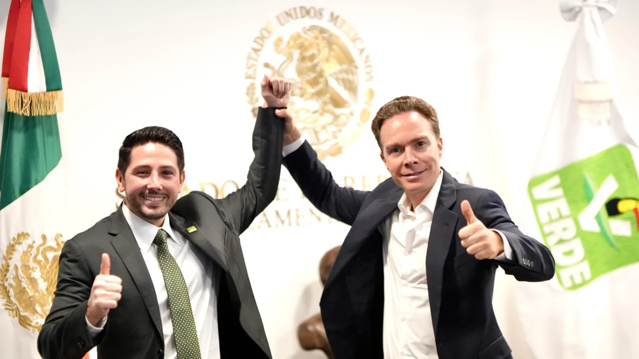 Renán Sánchez Tajonar se reúne con Manuel Velasco para fortalecer la coordinación legislativa del Partido Verde Renán Sánchez Tajonar se reúne con Manuel Velasco para fortalecer la coordinación legislativa del Partido Verde