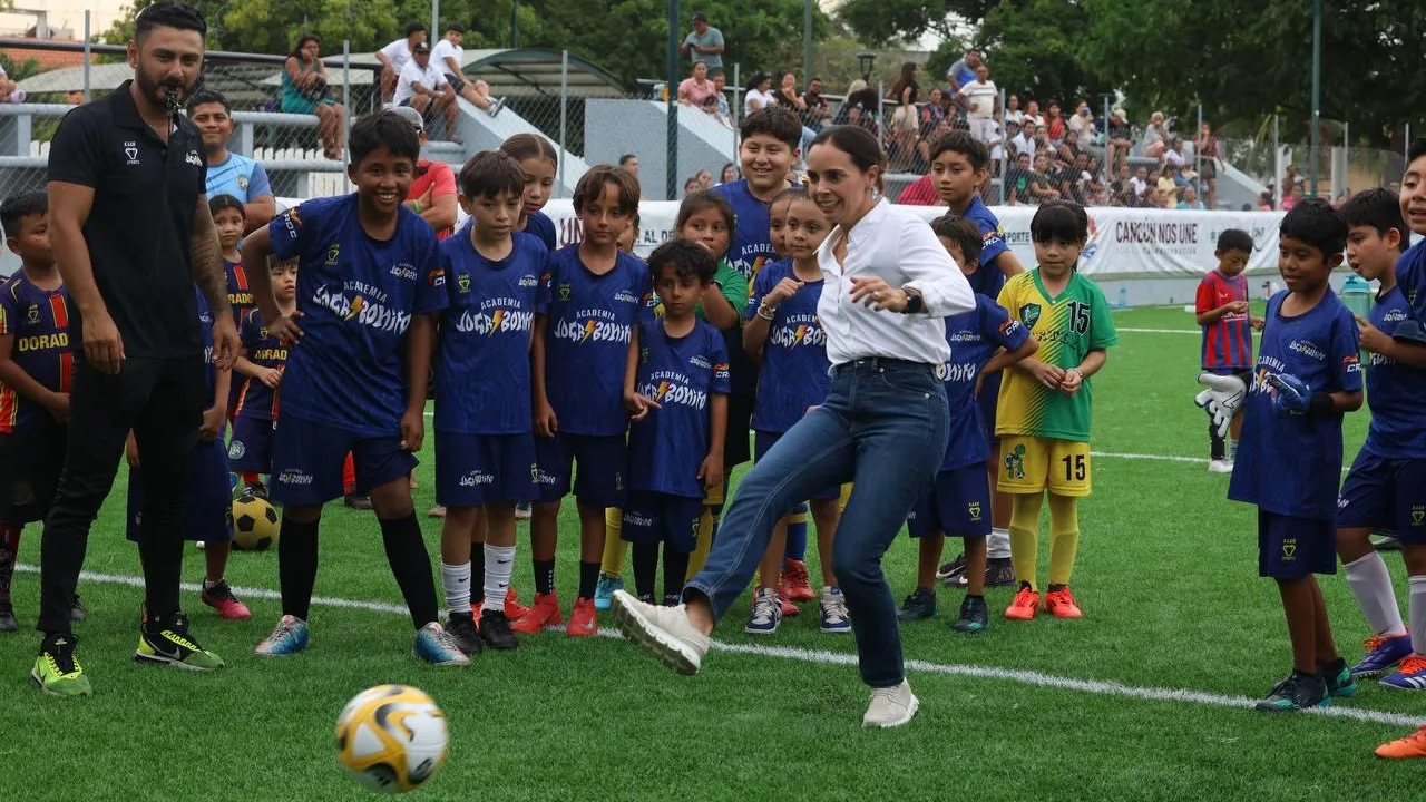 El deporte, un camino para construir un Cancún sano y unido: Ana Paty Peralta