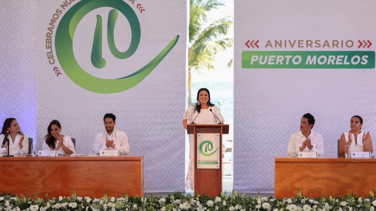 En el 10° aniversario de Puerto Morelos, Blanca Merari anuncia Plan Estratégico 2050