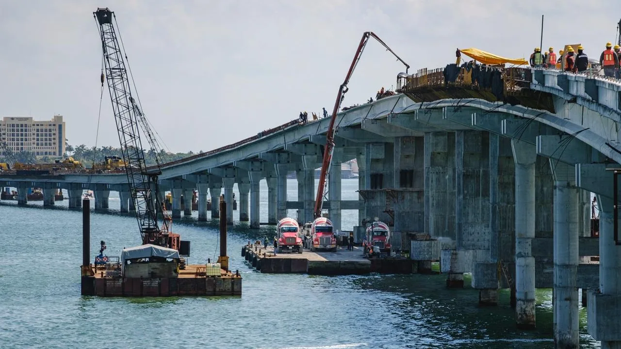 Puente Vehicular Nichupté unido alcanza 94.2% de avance