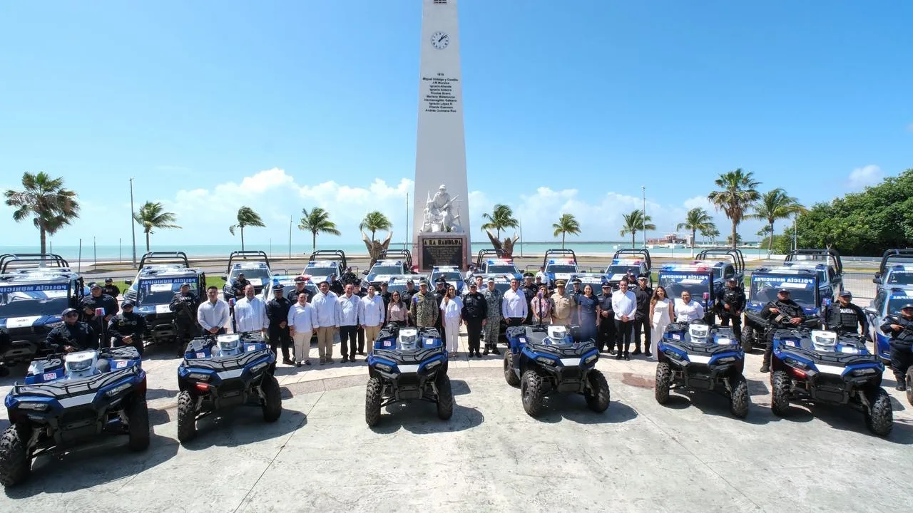 Con inversión superior a 100 mdp, Mara Lezama entrega histórico equipamiento para reforzar la seguridad en Quintana Roo