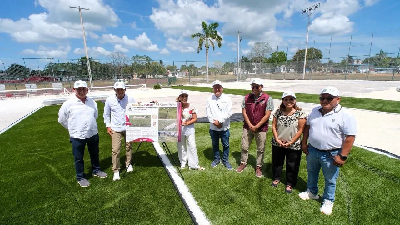 Anuncia Mara Lezama la rehabilitación  y construcción de tres canchas en Bacalar, como parte del proyecto “Mundial Social 2026”