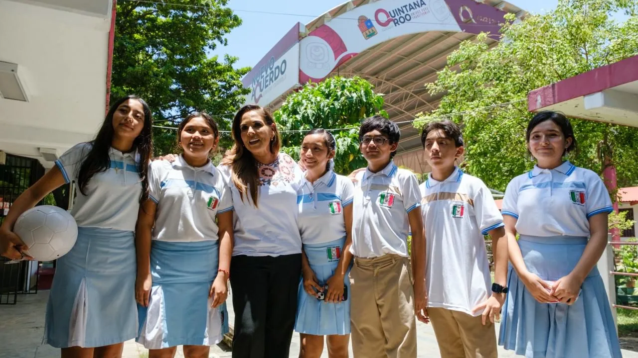 Mara Lezama inaugura domo en secundaria “Ricardo Flores Magón” y exhorta a las juventudes a construir una vida libre de violencia