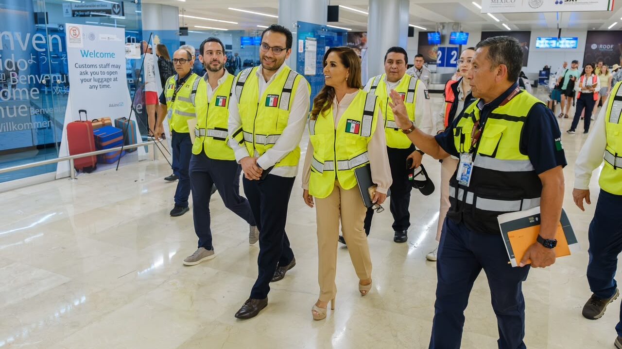 Supervisan Mara Lezama y titular de Aduanas avances para continuar con la agilización de atención a pasajeros en el Aeropuerto de Cancún