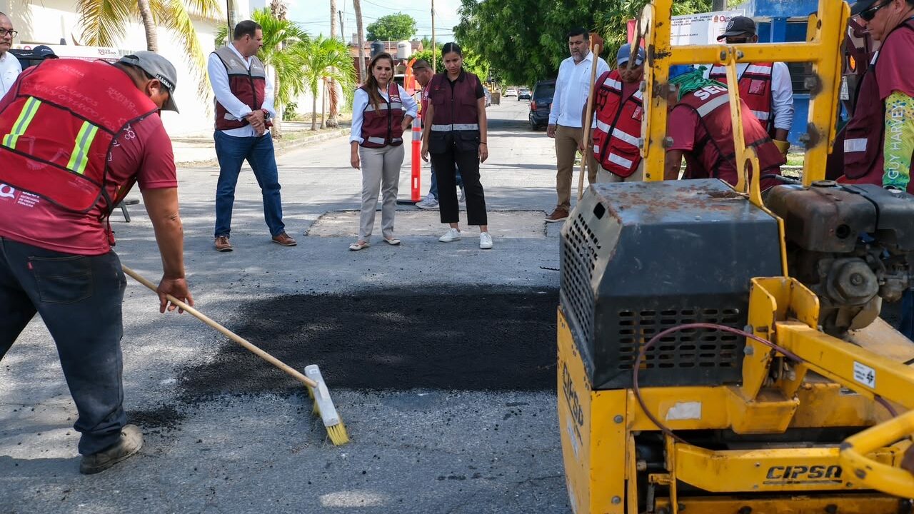 Supervisa Mara Lezama rehabilitación de calles para mejorar la movilidad en Chetumal