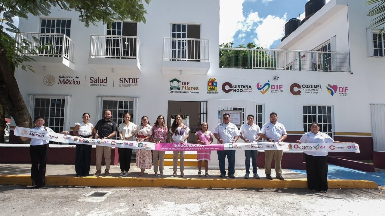 Inauguran Mara  y Verónica Lezama el Centro de Desarrollo Comunitario DIF PILARES en Cozumel