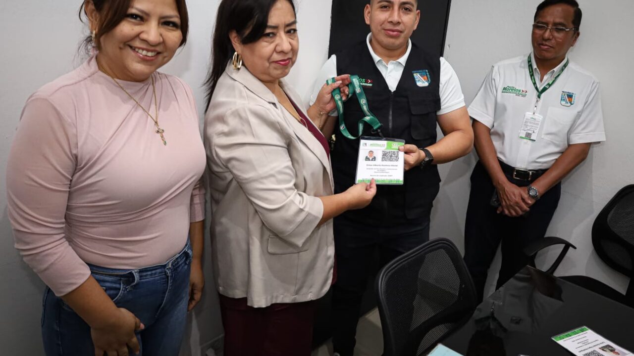 Transparencia y certeza; Gobierno de Blanca Merari renueva gafetes a inspectores de Fiscalizacion